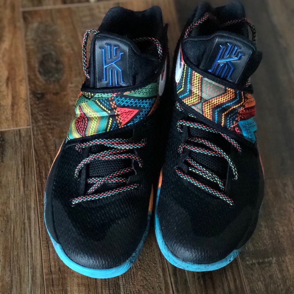 Kyrie 2 BHM